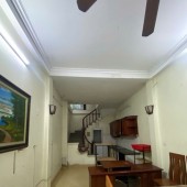 CHO THUÊ LÀM SPA, MỌI MÔ HÌNH KD Mặt phố Tây sơn 240 m2 , 3 tầng , Giá 120 triệu